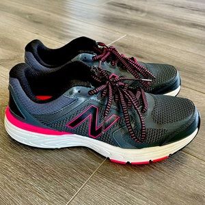 Women’s New Balance Running Shoes size 8